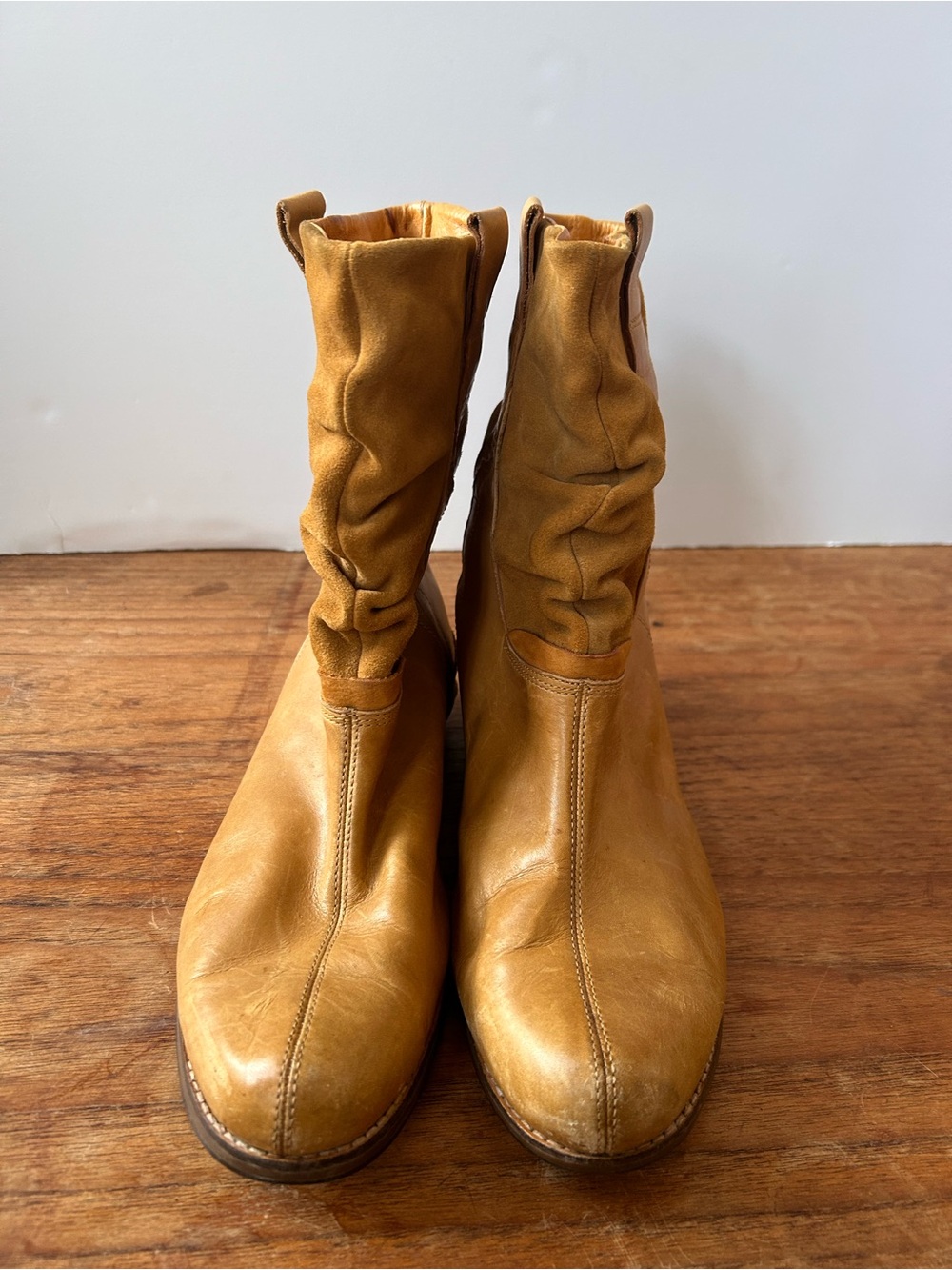 Patagonia Addie Boots in Artisan Gold, Sz. 10.5